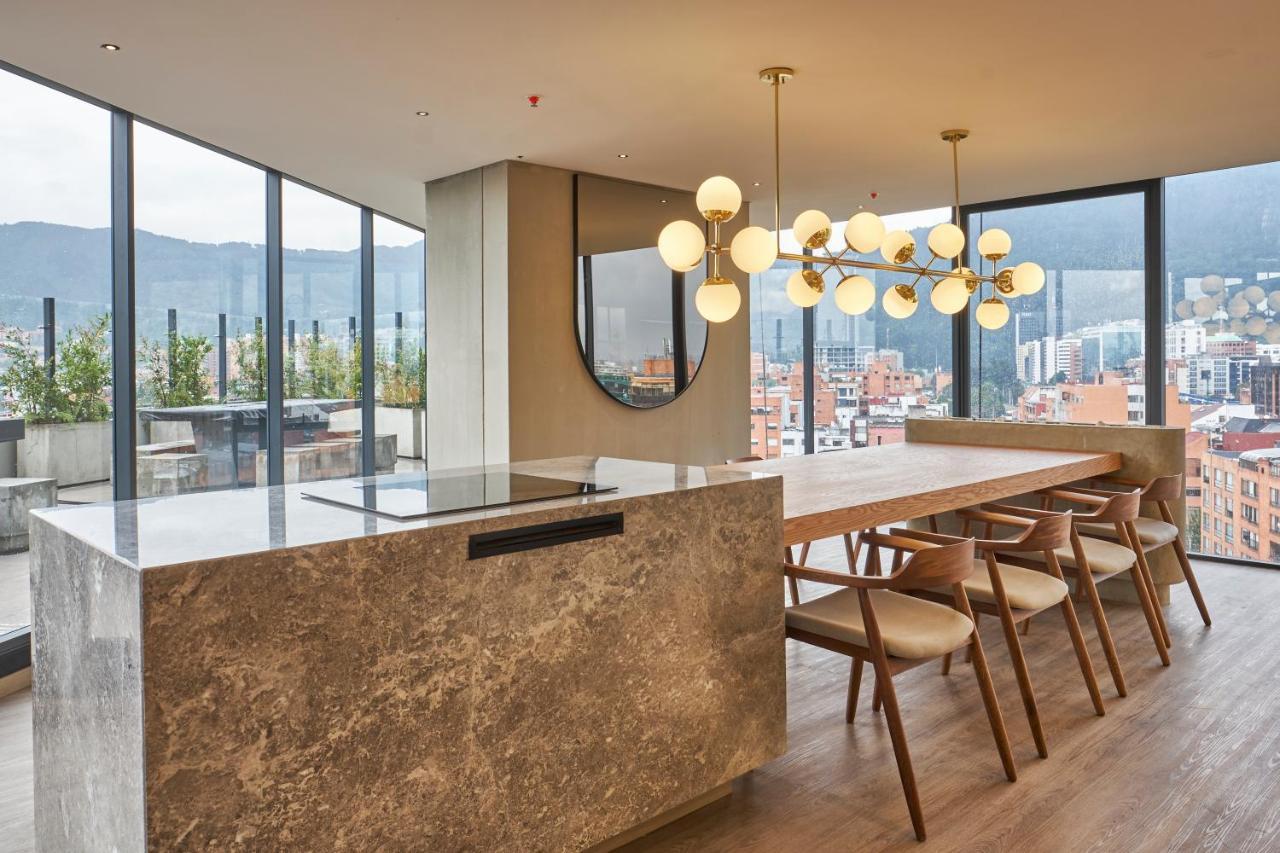 Icon 100 Luxury Apartasuites 보고타 외부 사진
